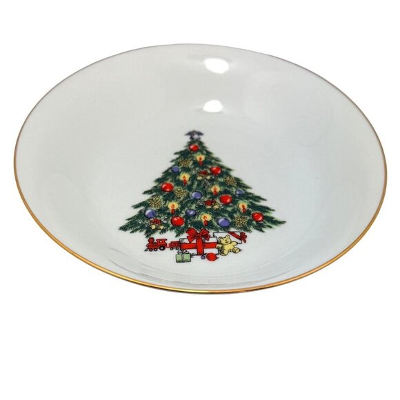 Vtg. Jamestown China Christmas Treasure Coupe Bowl Gold Trim 7.5" Soup Pasta - Picture 2 of 6